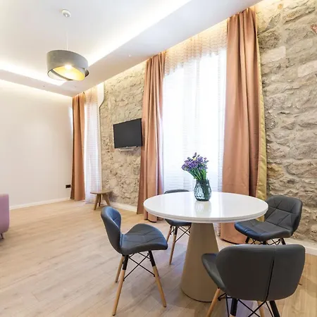 Apartmán Casa Antika *