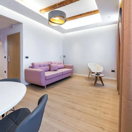 Casa Antika 察夫塔特