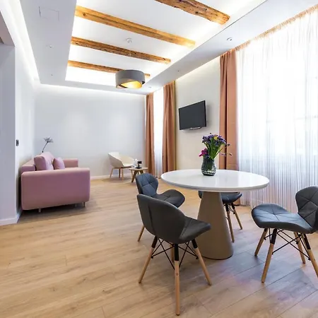 Casa Antika Apartment