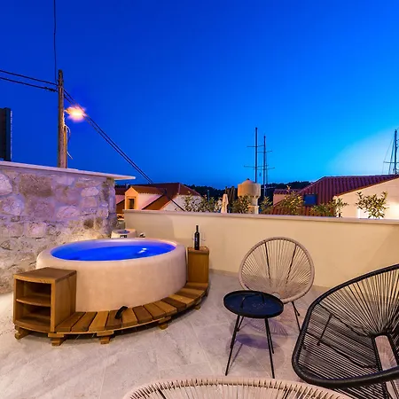 Casa Antika