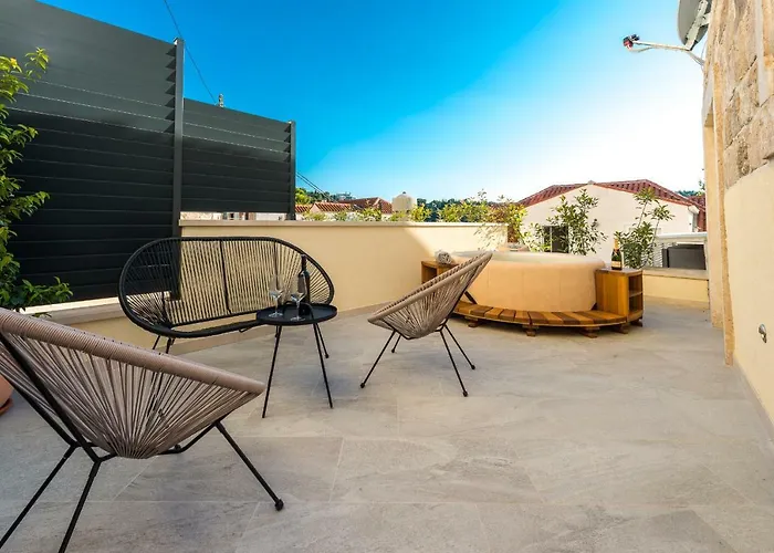 Casa Antika Apartment