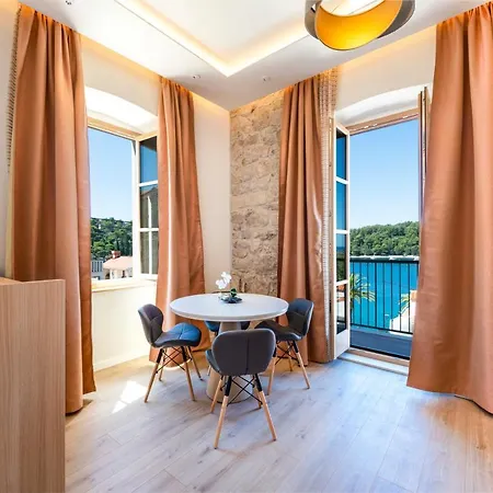 Casa Antika