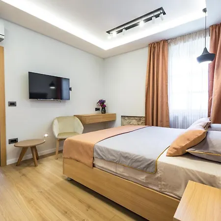 Apartament Casa Antika