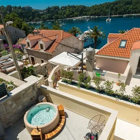 Apartament Casa Antika *